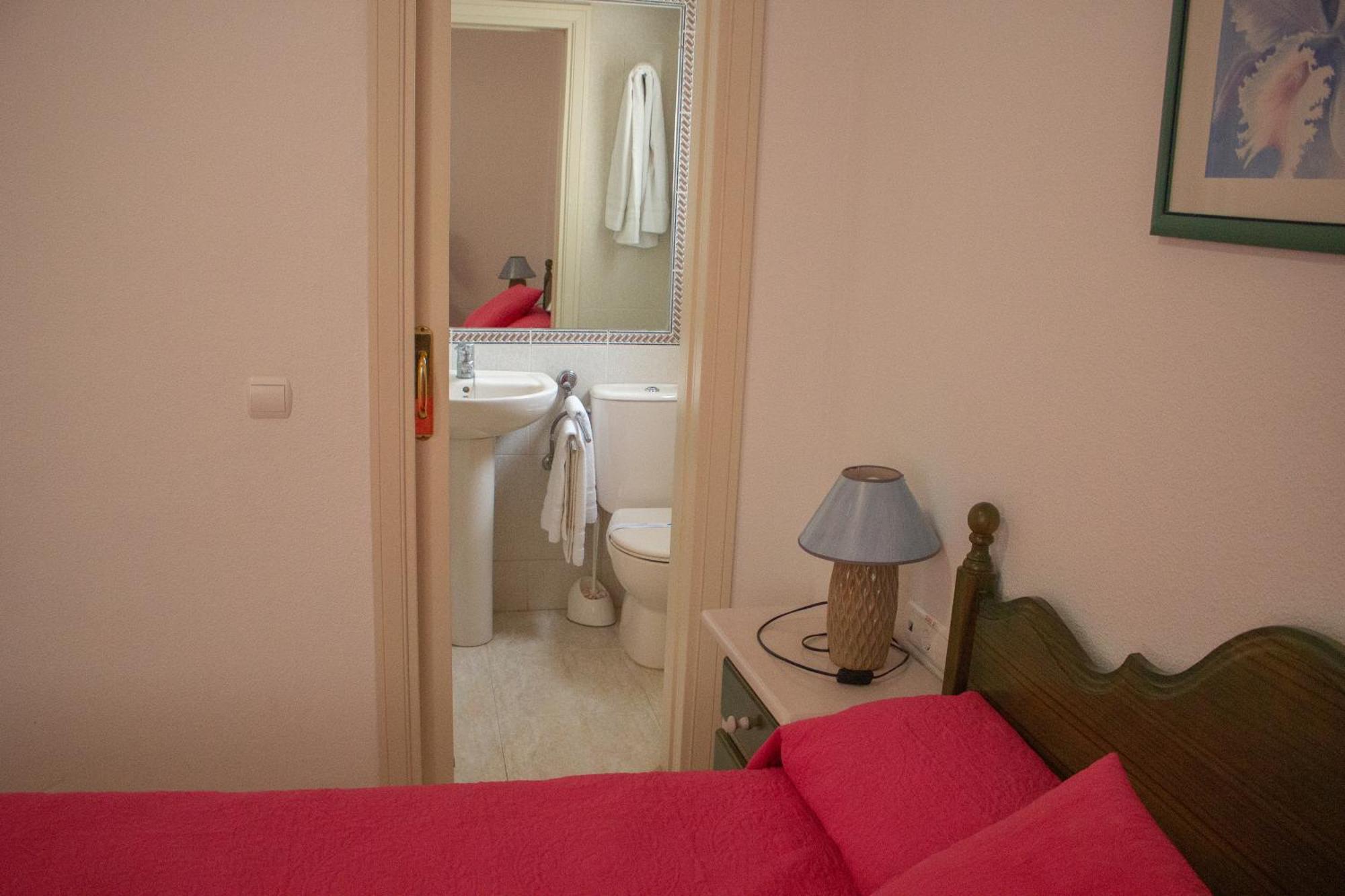 Apartamentos Coral Beach Unitursa カルプ エクステリア 写真