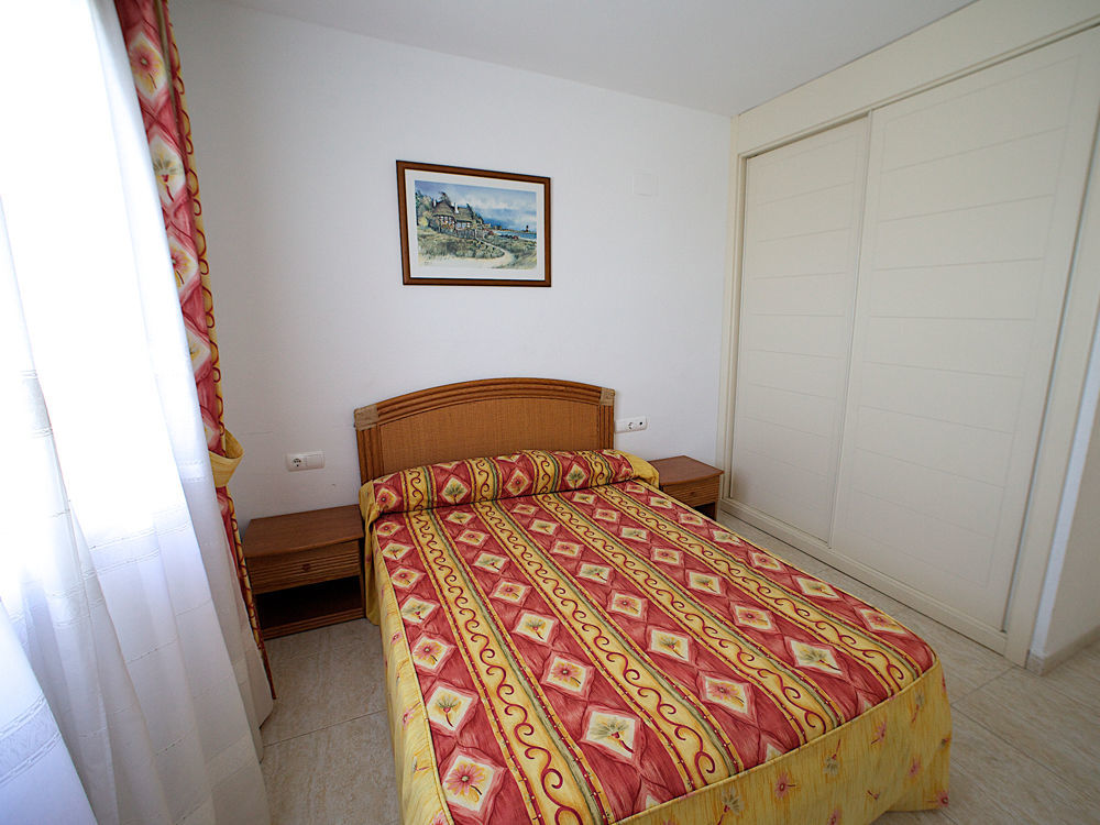 Apartamentos Coral Beach Unitursa カルプ エクステリア 写真